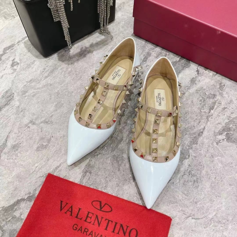 Valentino flat shoes